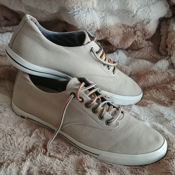 Seavees mens casual canvas sneakers size 9 - Picture 1 of 10
